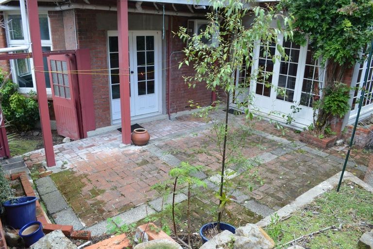 Photo of property in 12 Elder Street, Dunedin Central, Dunedin, 9016