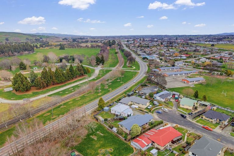 Photo of property in 15 Cambridge Terrace, East Gore, Gore, 9710