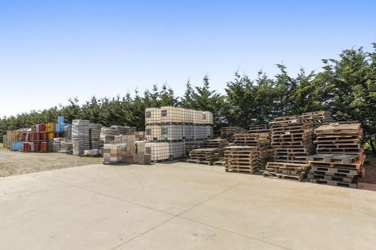 Photo of property in 1227 Oxford Road, Cust, Rangiora, 7471