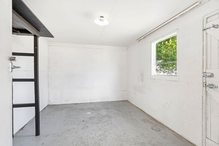 Photo of property in 440 Ruahine Street, Terrace End, Palmerston North, 4410