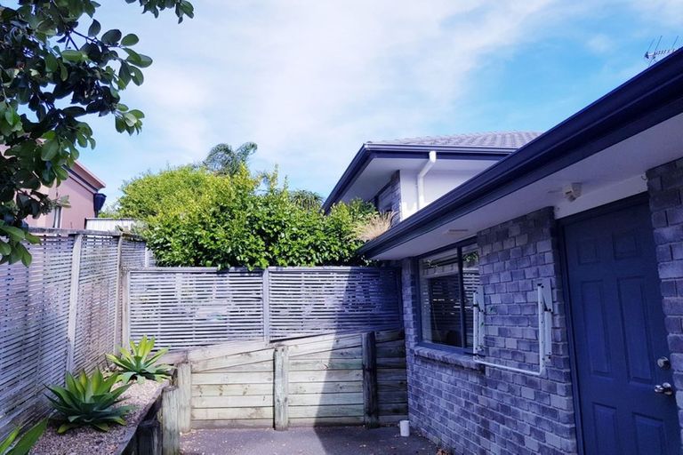 Photo of property in 60 Regency Park Drive, Gulf Harbour, Whangaparaoa, 0930