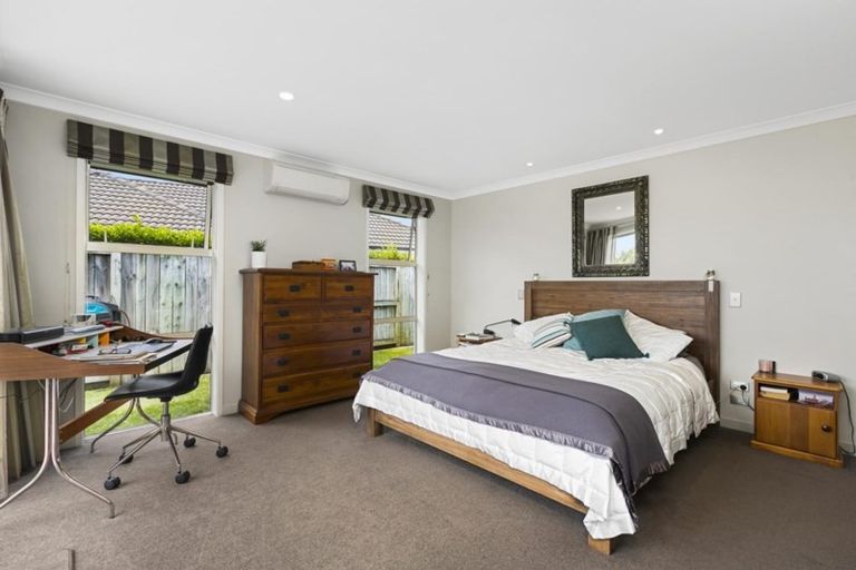 Photo of property in 16 Contour Avenue, Pyes Pa, Tauranga, 3112