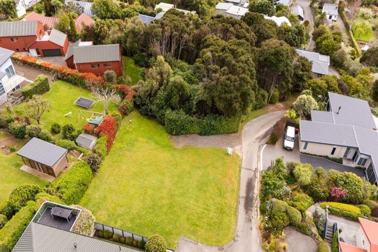 Photo of property in 8 Vangioni Lane, Akaroa, 7520