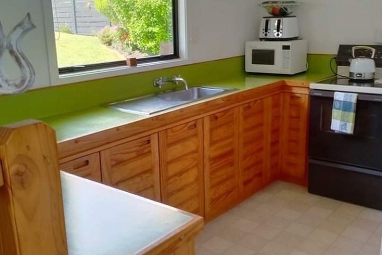 Photo of property in 9 Weir Crescent, Onerahi, Whangarei, 0110