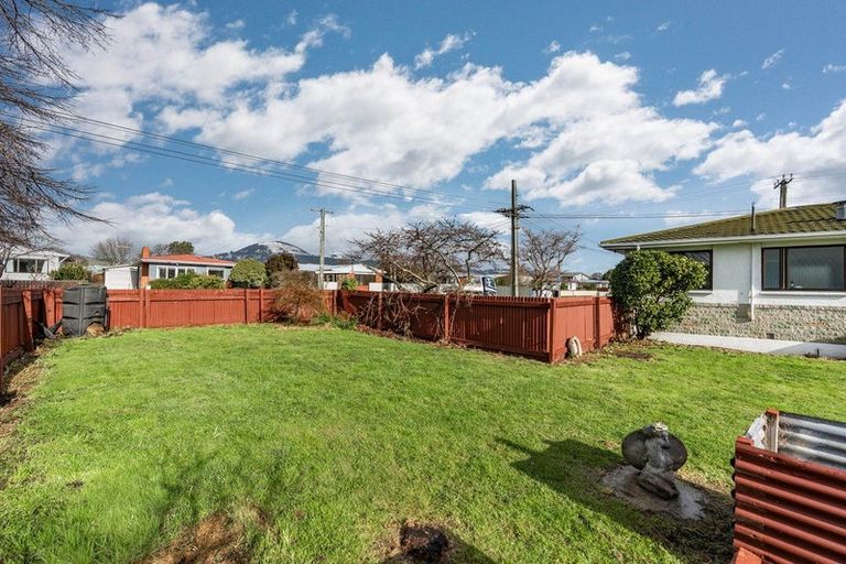 Photo of property in 17 Ross Street, Mosgiel, 9024