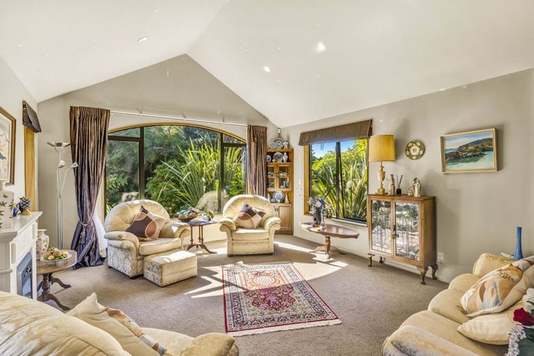 Photo of property in 33 Wood Leigh, Paraparaumu Beach, Paraparaumu, 5032