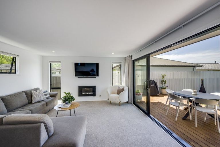 Photo of property in 23 Golding Road, Taradale, Napier, 4112