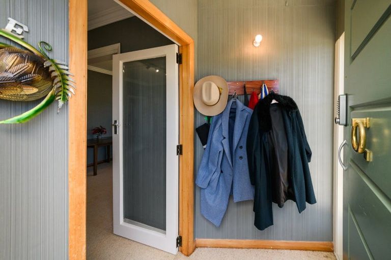 Photo of property in 33 Sheffield Street, Awapuni, Palmerston North, 4412