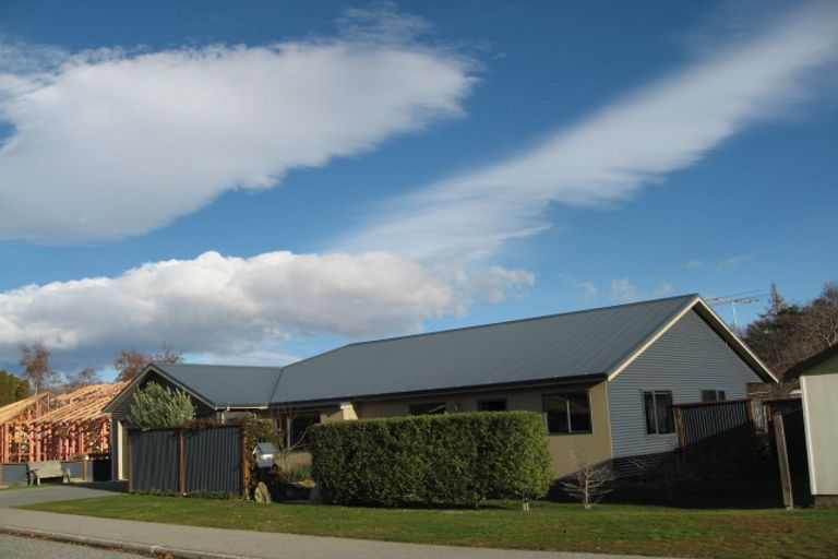 Photo of property in 35 Achil Street, Cromwell, 9310