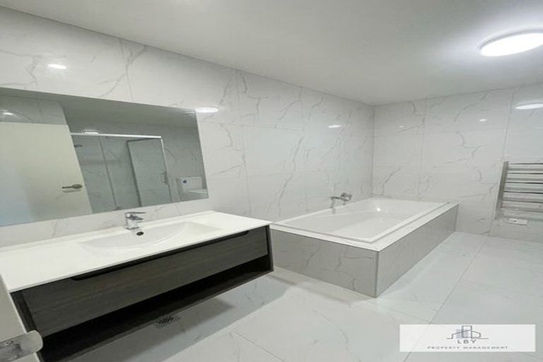 Photo of property in 250 Jack Lachlan Drive, Beachlands, Auckland, 2018