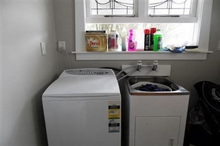 Photo of property in 152 Upland Road, Kelburn, Wellington, 6012