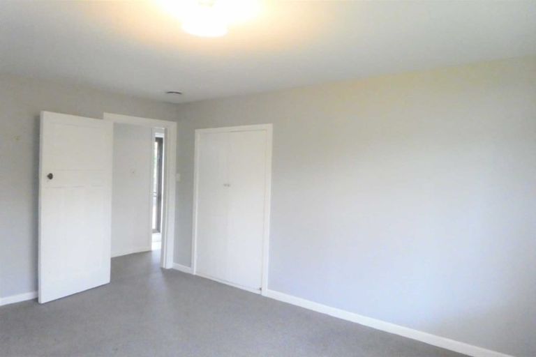 Photo of property in 110 Main North Road, Woodend, 7610