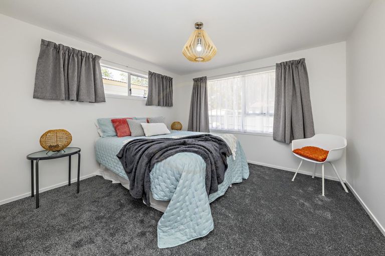 Photo of property in 3 Sandrine Avenue, Clover Park, Auckland, 2019