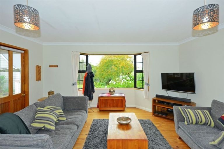 Photo of property in 78 Flinders Road, Heathcote Valley, Christchurch, 8022