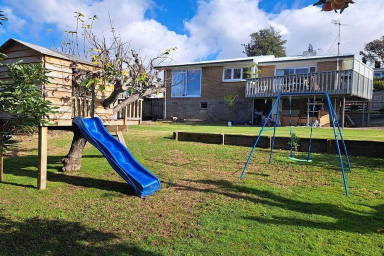 Photo of property in 1 Fern Way, Brookfield, Tauranga, 3110