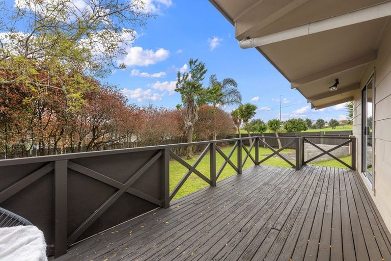 Photo of property in 24 Kaitemako Road, Welcome Bay, Tauranga, 3112