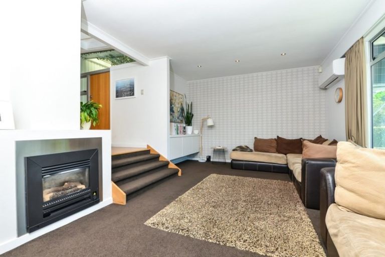 Photo of property in 70 Forest Lake Road, Forest Lake, Hamilton, 3200