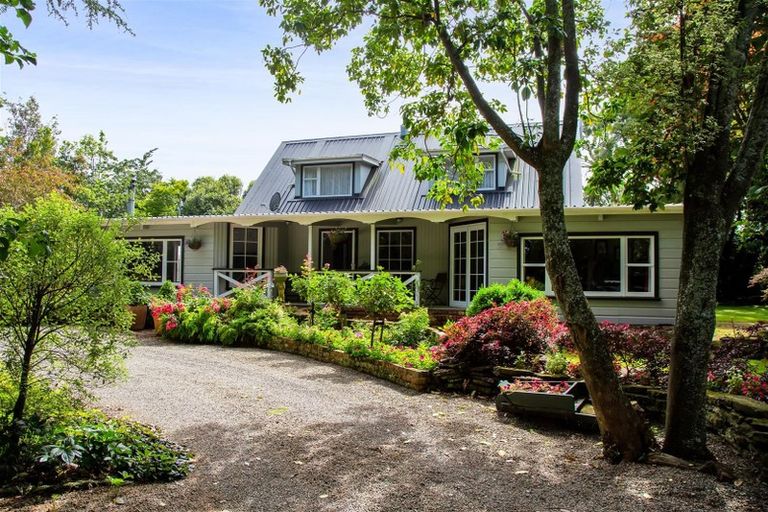 Photo of property in 279 Manutahi Road, Lepperton, New Plymouth, 4372