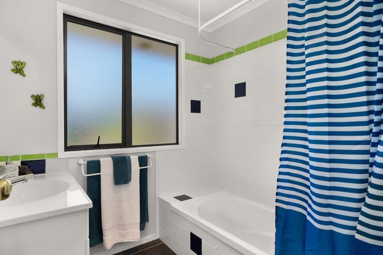 Photo of property in 29 Kopu Drive, Pyes Pa, Tauranga, 3112