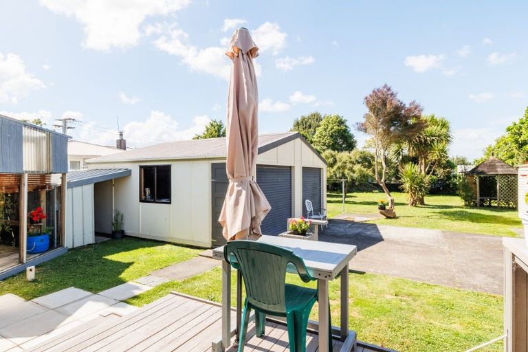 Photo of property in 38 Mangahao Road, Pahiatua, 4910