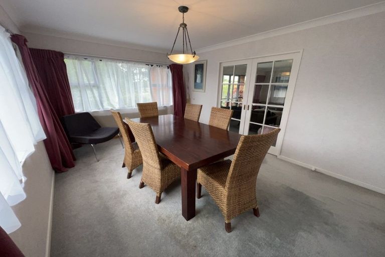 Photo of property in 12 Kentucky Way, Awapuni, Palmerston North, 4412