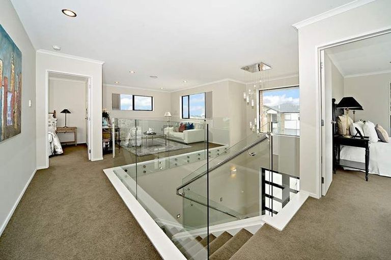 Photo of property in 10 Urney Drive, Flat Bush, Auckland, 2019