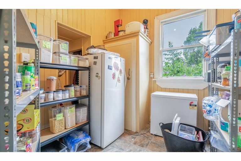 Photo of property in 88 Cooper Road, Tussock Creek, Winton, 9781