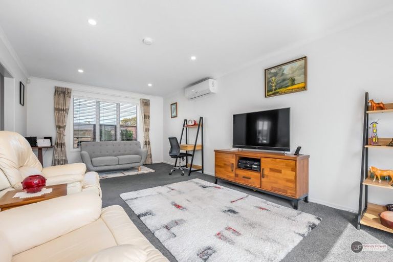 Photo of property in 1/87 Victoria Street, Alicetown, Lower Hutt, 5010