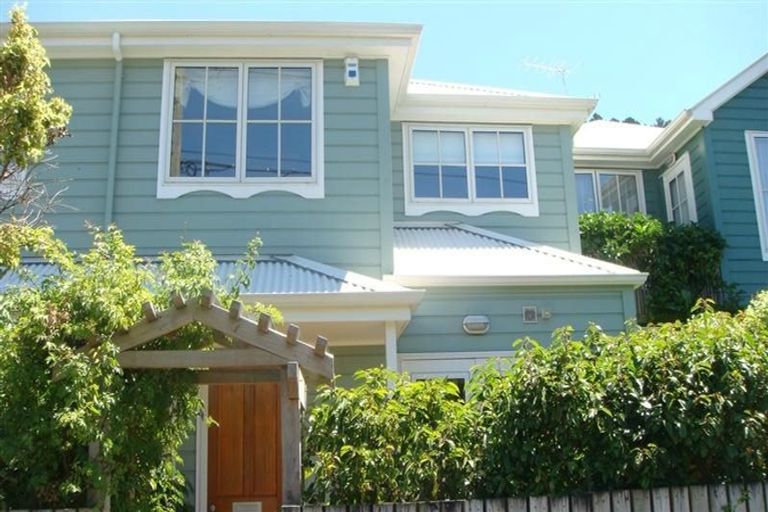 Photo of property in 154 Tinakori Road, Thorndon, Wellington, 6011