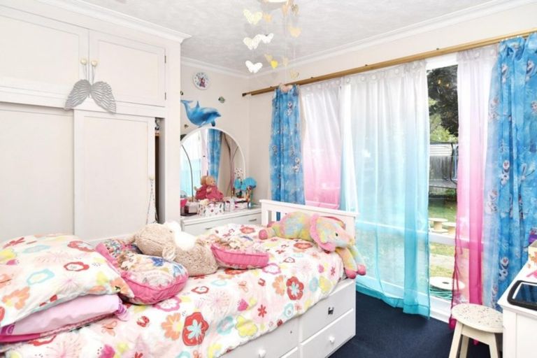 Photo of property in 5 Ansonby Street, Russley, Christchurch, 8042