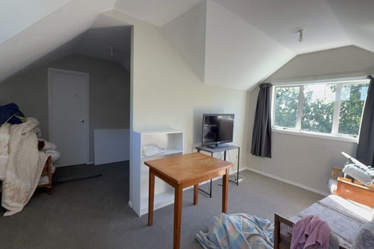 Photo of property in 32 Aliford Avenue, One Tree Hill, Auckland, 1061