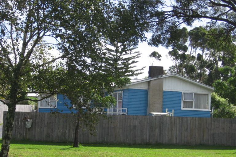 Photo of property in 102 Universal Drive, Henderson, Auckland, 0610