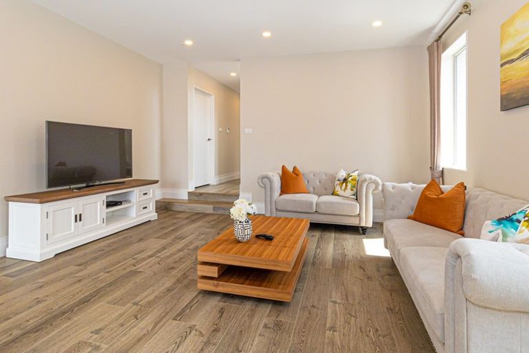 Photo of property in 68 Ormonde Drive, Silverdale, 0932