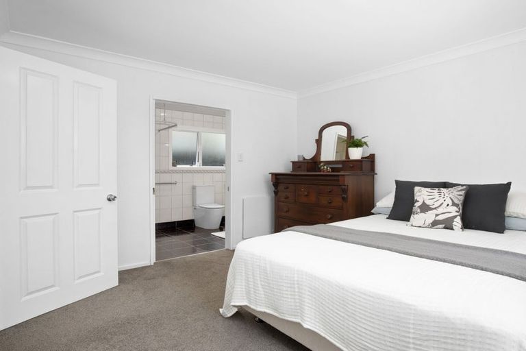 Photo of property in 6 Allen Road, Raumati Beach, Paraparaumu, 5032