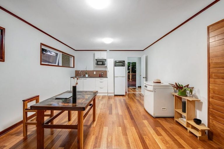 Photo of property in 42 Rawene Road, Birkenhead, Auckland, 0626