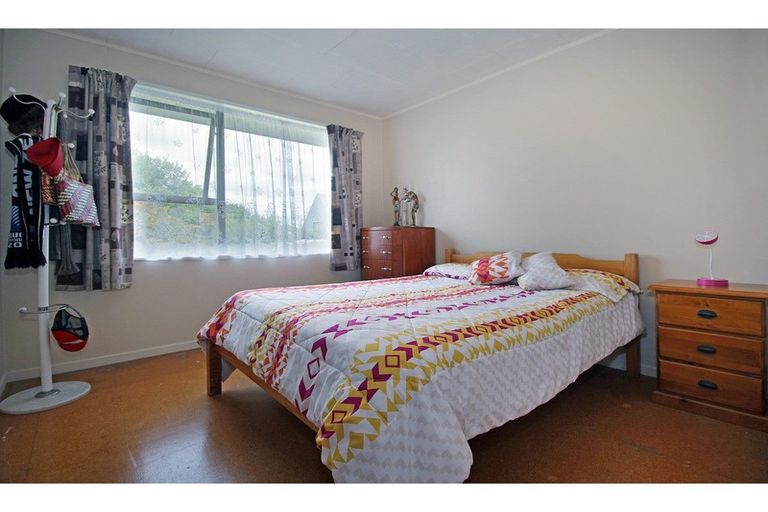 Photo of property in 8 Mataura Place, Clover Park, Auckland, 2019
