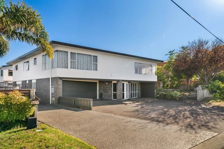 Photo of property in 19a Clyde Street, Mount Maunganui, 3116