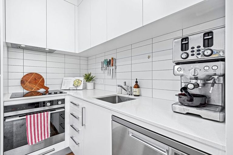 Photo of property in 102/38d Fraser Avenue, Northcote, Auckland, 0627