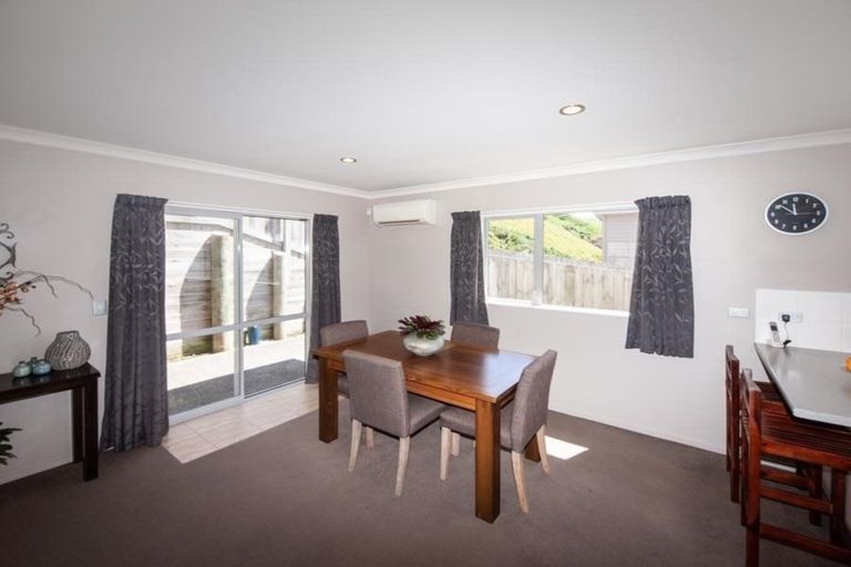 Photo of property in 50a Erlestoke Crescent, Churton Park, Wellington, 6037