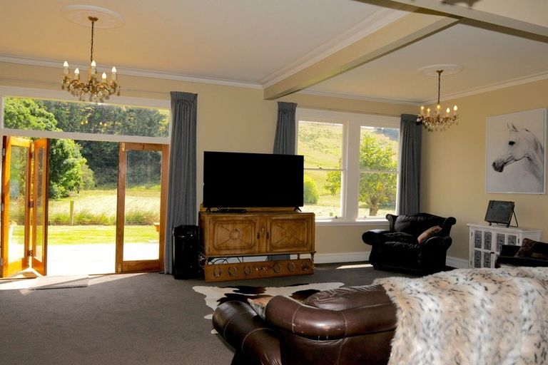 Photo of property in 30 Stenhouse Road, Mount Trotter, Palmerston, 9481