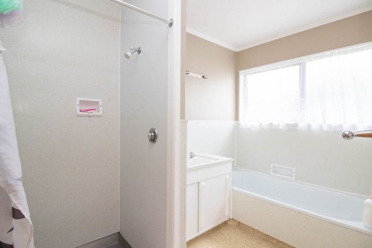 Photo of property in 2 Miller Avenue, Paeroa, 3600