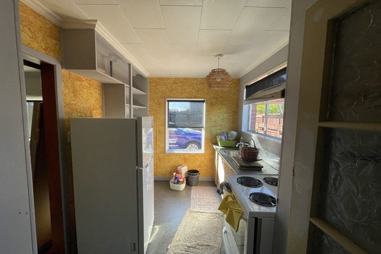 Photo of property in 3/69 Eliot Street, New Plymouth, 4310