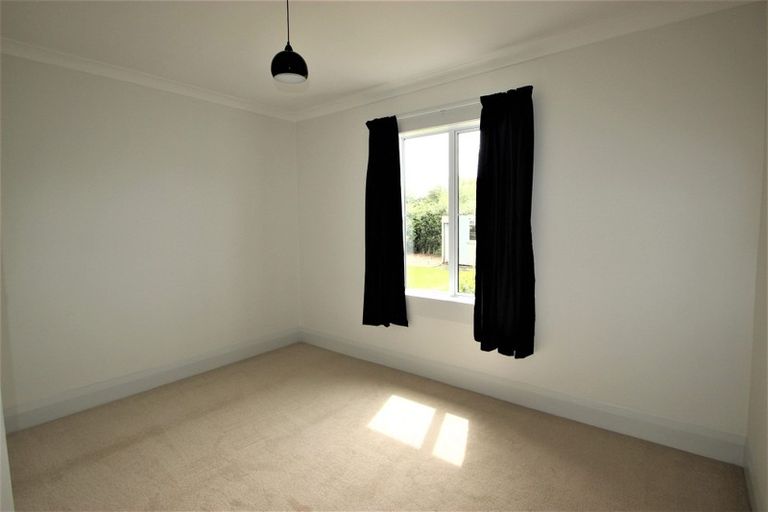 Photo of property in 37 Norfolk Street, Riversdale, 9776