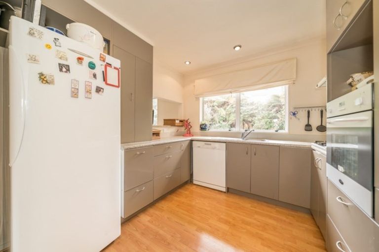 Photo of property in 15 Forest Road, Pinehaven, Upper Hutt, 5019