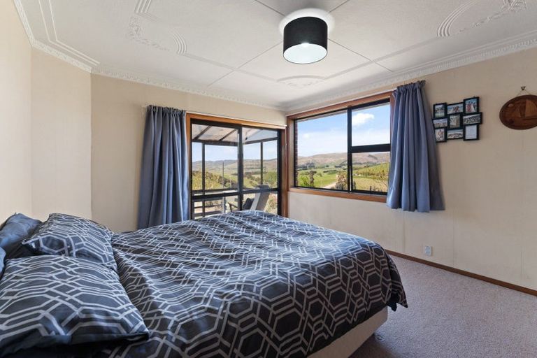 Photo of property in 95 Cullen Road, Clarendon, Outram, 9073