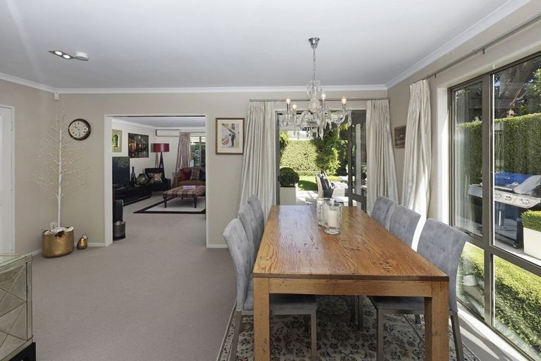 Photo of property in 2/188 Idris Road, Strowan, Christchurch, 8052