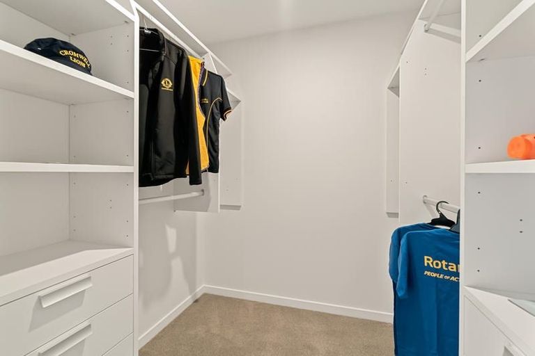 Photo of property in 11 Searle Drive, Cromwell, 9310