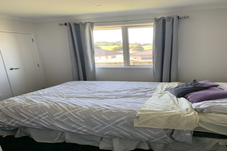 Photo of property in 96 Hillpark Drive, Pokeno, 2402