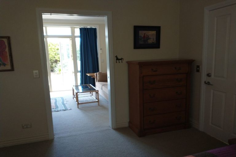 Photo of property in 87a Moncks Spur Road, Redcliffs, Christchurch, 8081
