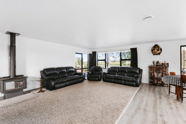 Photo of property in 402 Awakeri Road, Edgecumbe, Whakatane, 3193